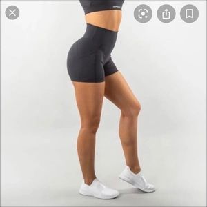 Alphalete Surface Pocket Shorts